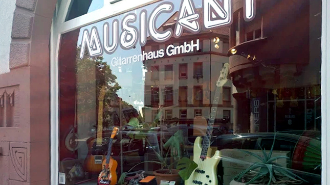 Musicant-Mannheim-Gitarrenladen-41-von-aussen